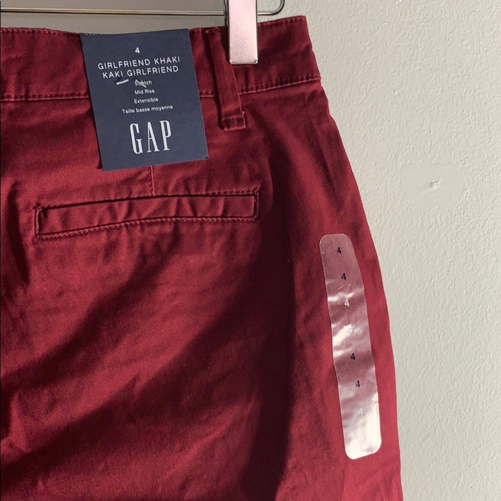 Gap Cranberry Coloured Girlfriend Khaki Size 4 NWT . - Picture 5 of 8